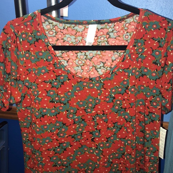 LuLaRoe - Picture 3 of 3